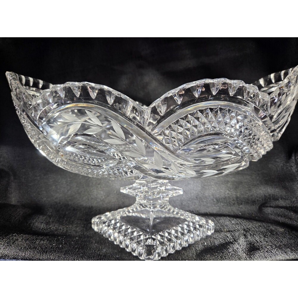 12 1/8"L X 7 1/4"T Vintage Bohemian lead crystal oval pedestal bowl